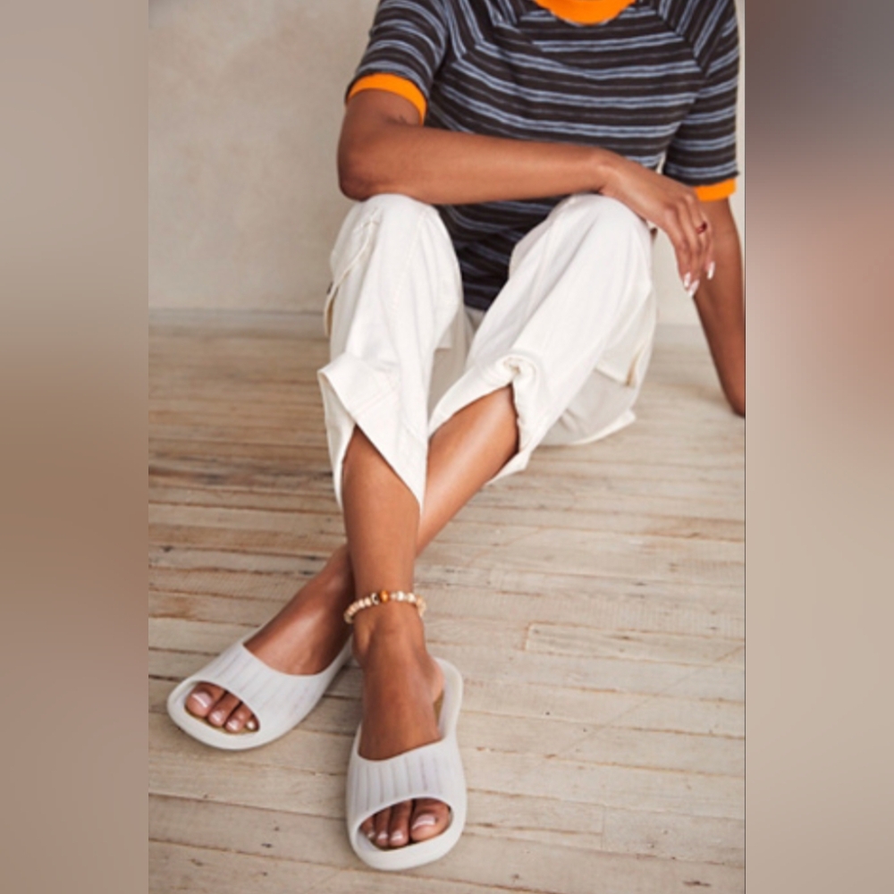 Wabi Slippers
